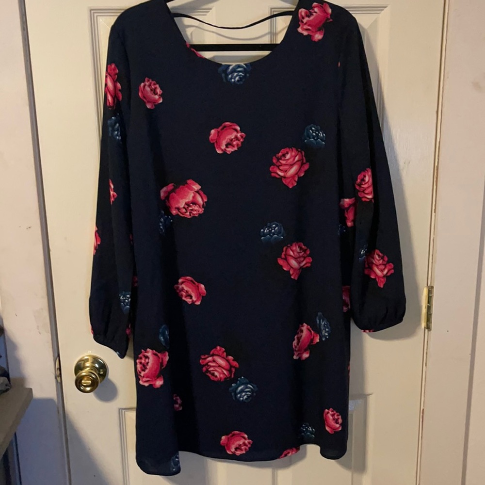 Blue floral mini dress size XL by Dex.